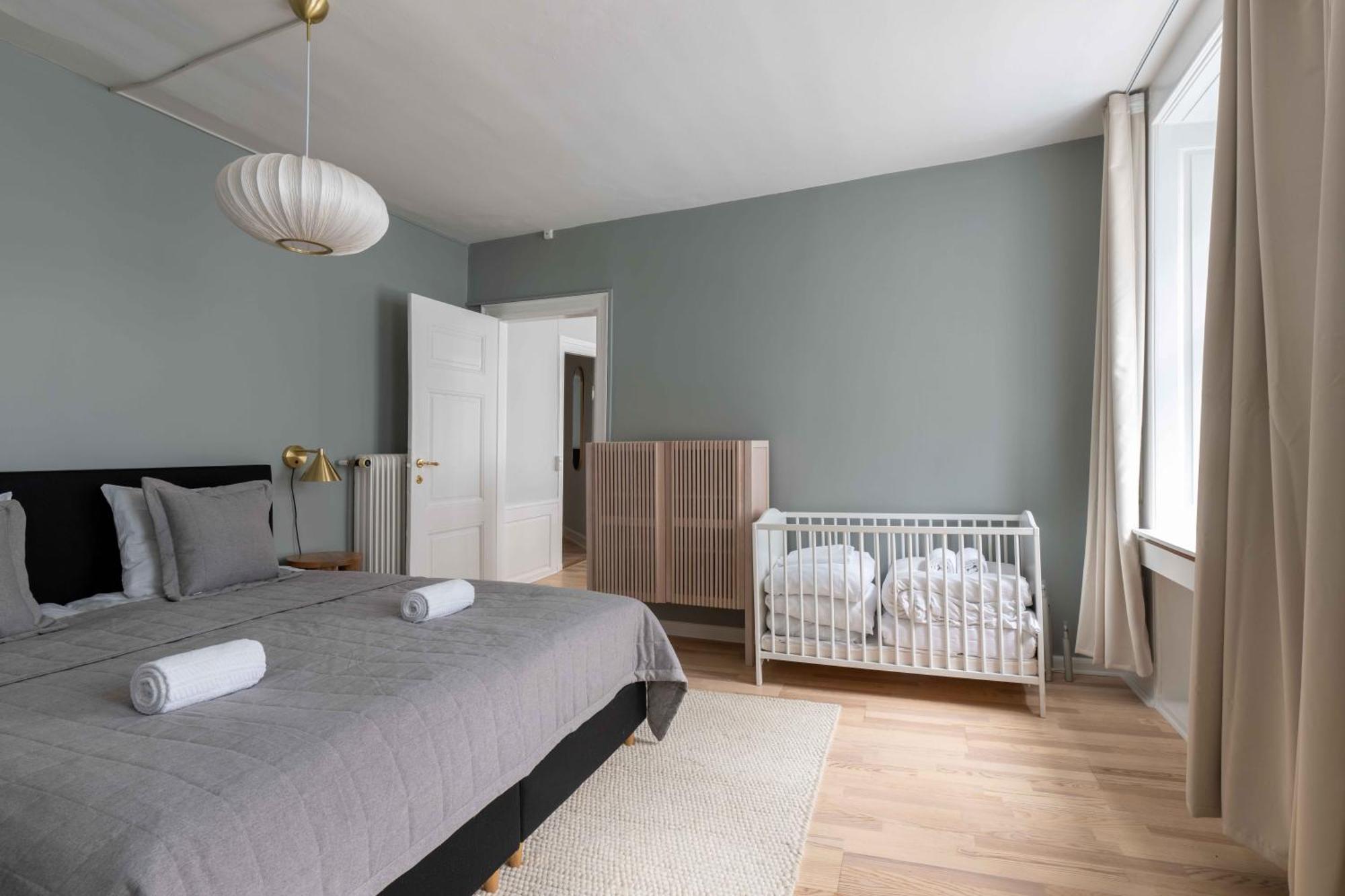 Spacious Tivoli Gardens Apartment W 3 Bedrooms 哥本哈根 外观 照片