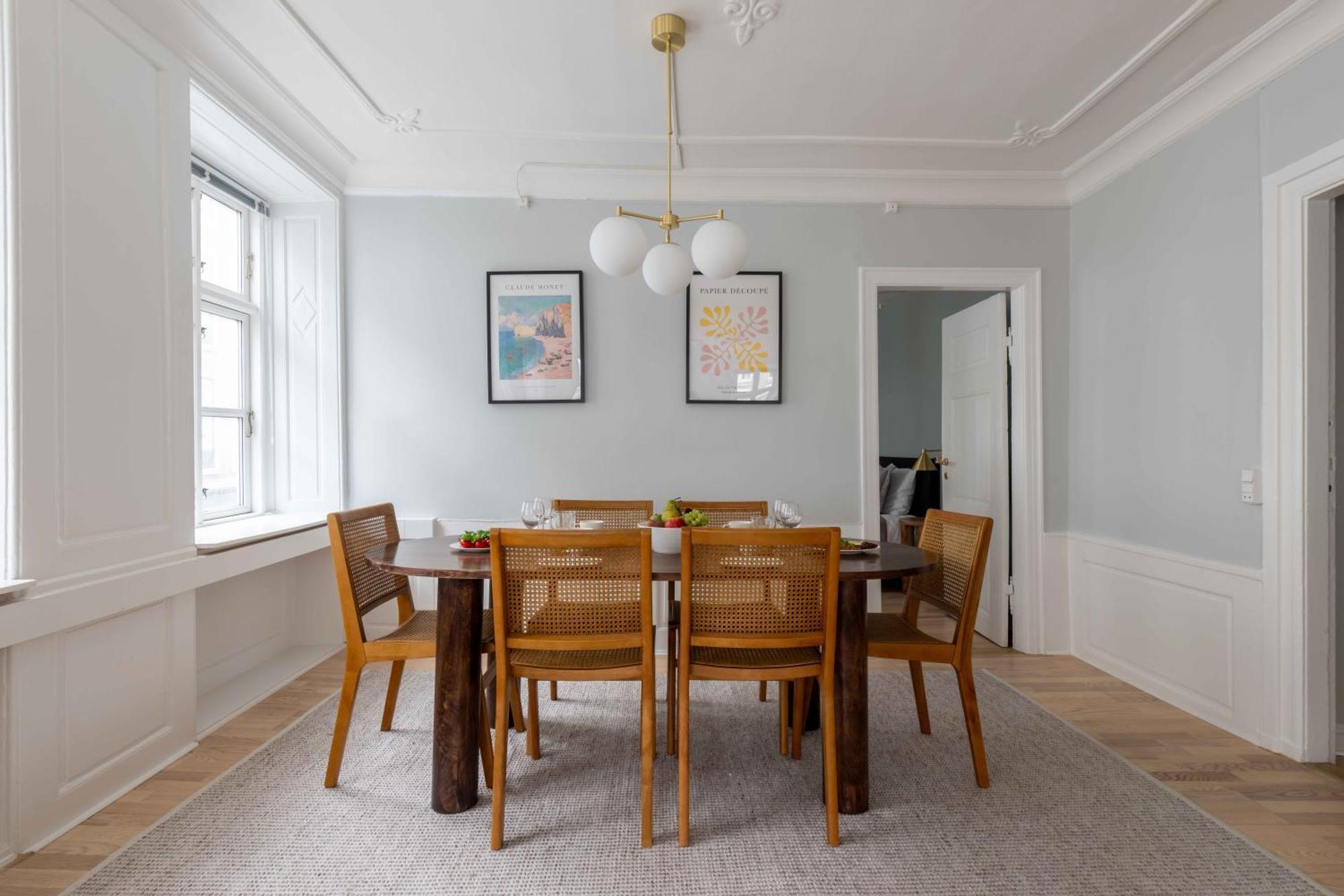 Spacious Tivoli Gardens Apartment W 3 Bedrooms 哥本哈根 外观 照片